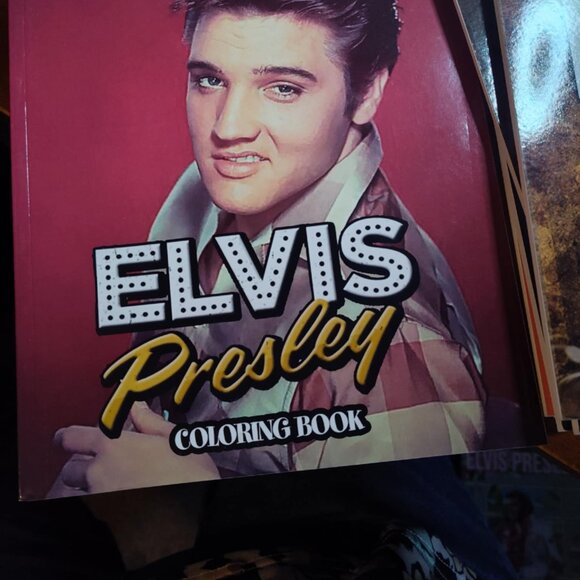 Elvis Presely Coloring books set of 13 - Picture 5 of 13